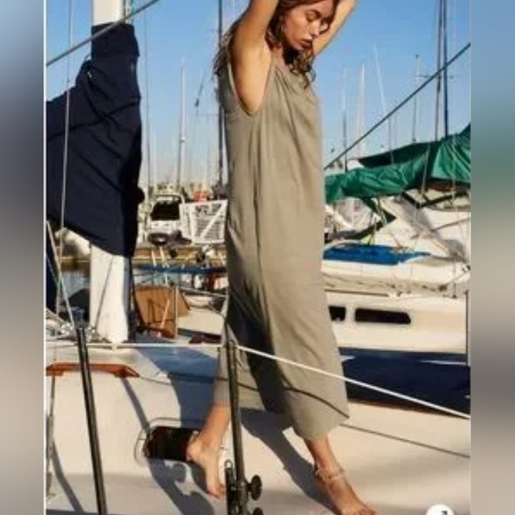 Free People FP Beach Crew Neck Maxi Dress one shoulder twist with pockets - Picture 2 of 6